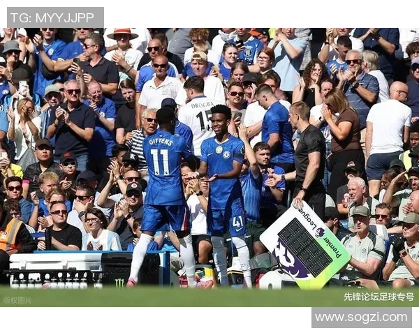 多特蒙德友谊赛大胜切尔西五比一转会传闻引发热议与关注