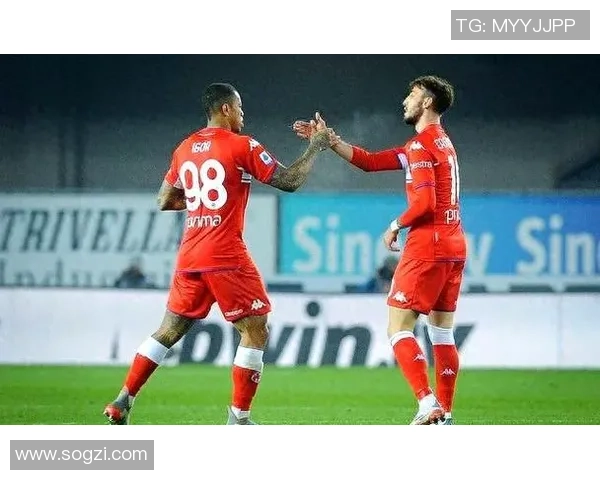 欧冠激战：利物浦险胜本菲卡乌龙球引发争议与热议