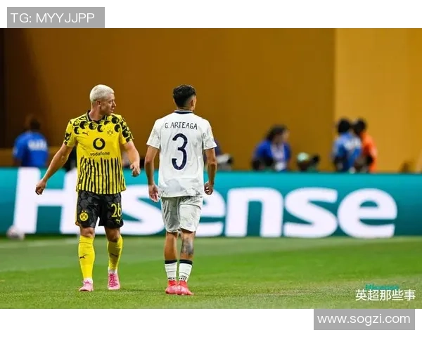 德甲激情对决：多特蒙德大胜阿森纳引发争议判罚热议