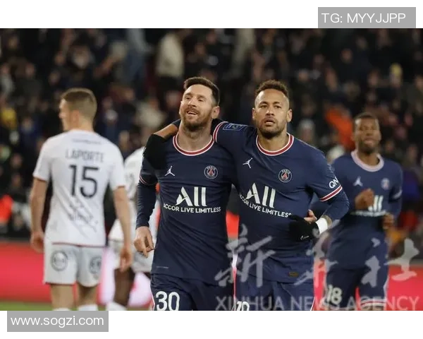 国王杯惊现经典对决曼联逆转巴黎圣日耳曼帽子戏法引爆全场 国王杯惊现经典对决曼联逆转巴黎圣日耳曼帽子戏法引爆全场