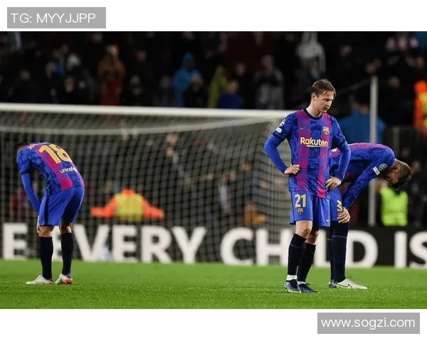 欧联杯精彩对决巴萨与莱比锡激战成平乌龙球引发全场热烈反响 欧联杯精彩对决巴萨与莱比锡激战成平乌龙球引发全场热烈反响