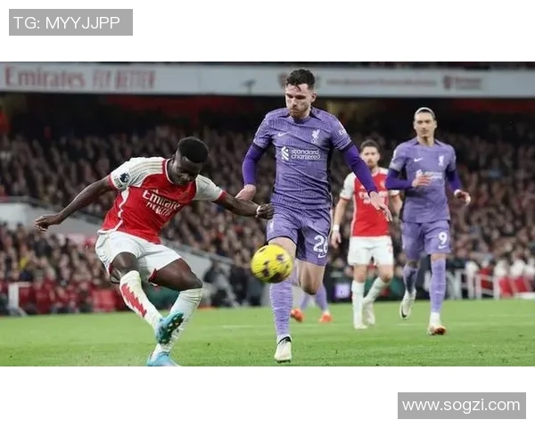 英超精彩对决本菲卡大胜那不勒斯帽子戏法引发争议判罚热议 英超精彩对决本菲卡大胜那不勒斯帽子戏法引发争议判罚热议